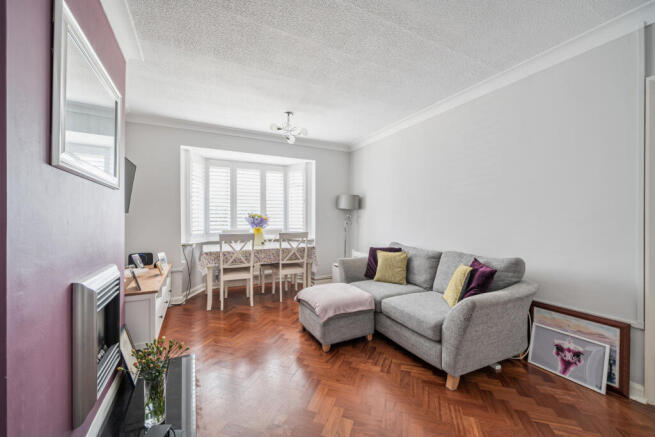 1341573-6-68a4853...