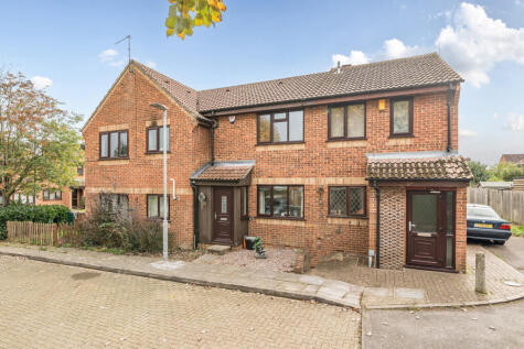 Ladywalk, Maple Cross, Hertfordshire