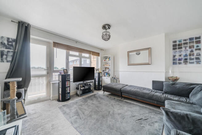 1335307-21-6894b2...