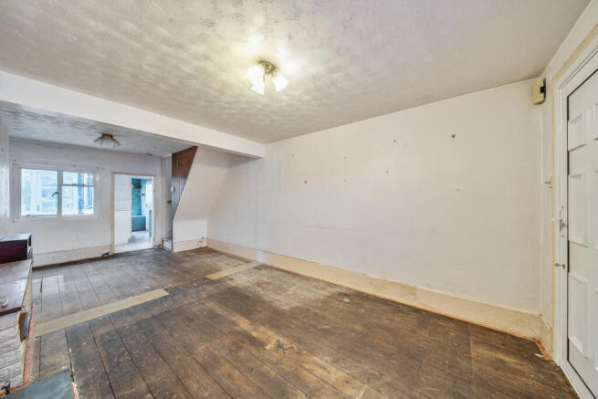 1386148-7-6928604...