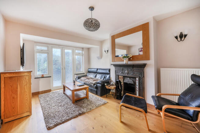 1401834-8-69725f8...