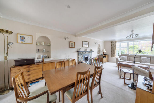 1365000-17-68efb1...