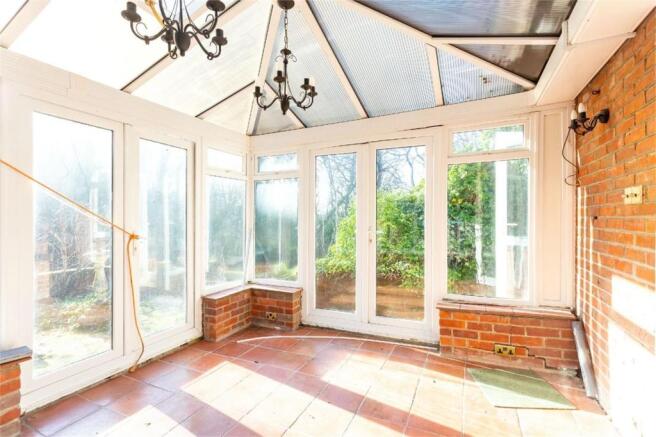 4 Bedroom Detached House For Sale In Aylmer Drive