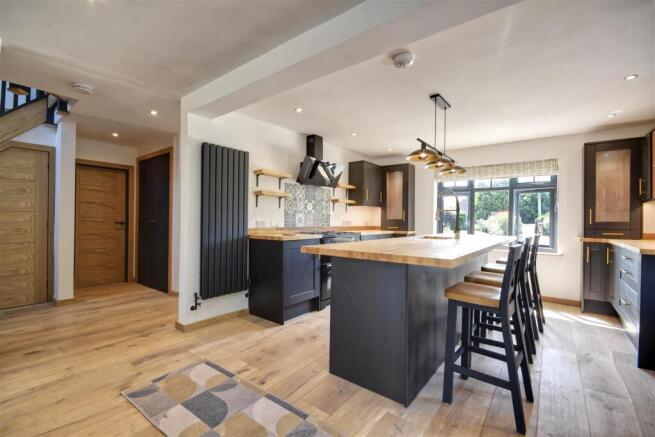 Kitchen / dining room
