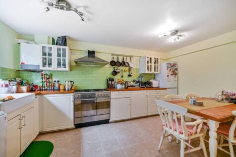 Willingham Way, Kingston, Kingston upon Thames, KT1