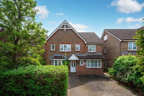 Chivenor Grove, Kingston, Kingston upon Thames, KT2