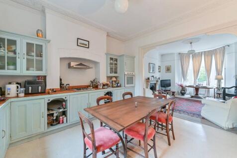 Barry Road, East Dulwich, London, SE22