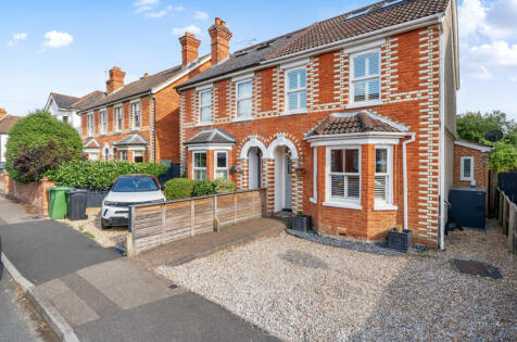 Gordon Avenue, Camberley, Surrey, GU15