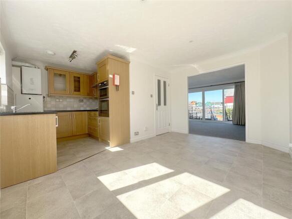 Kitchen/Dining Area