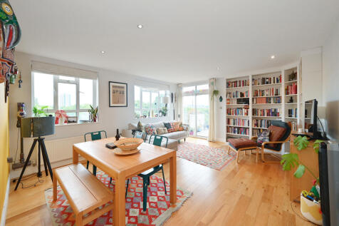 Mapesbury Road, London, NW2