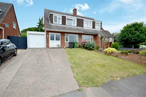 Exeter - 3 bedroom semi-detached house