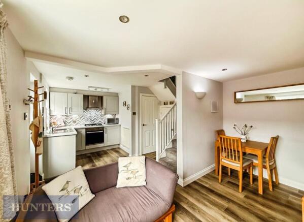 tlc_e785da39-0196-4aa8-904a-e35b87eb90ce_a1ee9e4.j