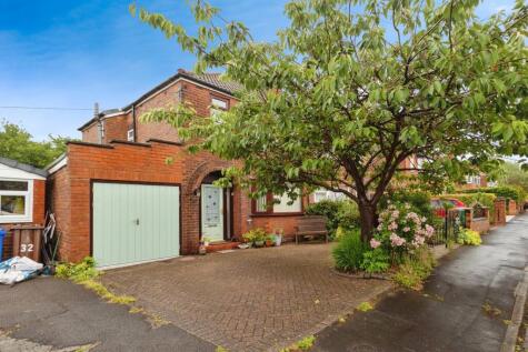 Harmol Grove, Ashton-under-Lyne, Greater Manchester, OL7