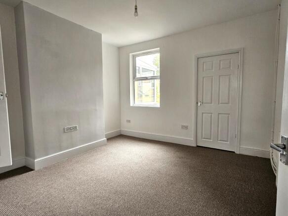BACK LIVING ROOM