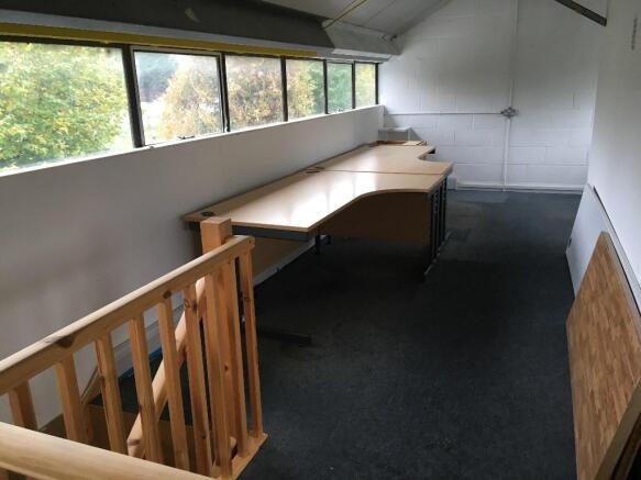 Mezzanine vacant 2 