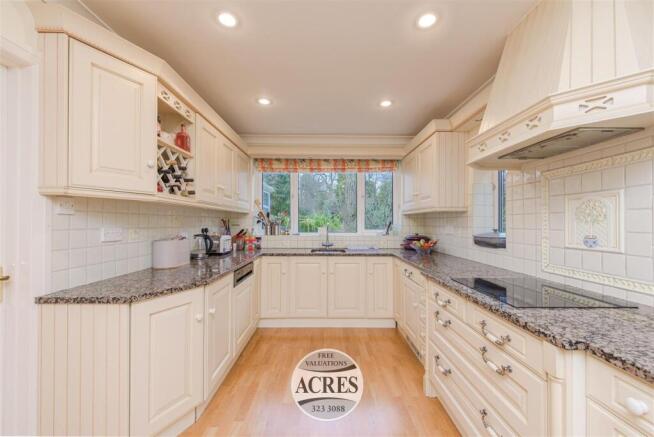 Streetly Lane (15) (Large).jpg