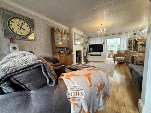 IMG_4876 (Large).jpg