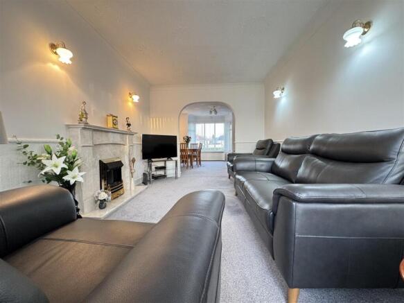 IMG_1129 (Large).JPG