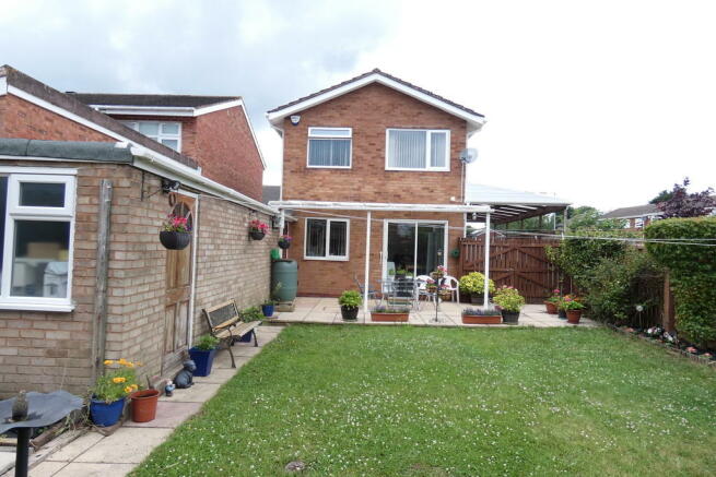 3 bedroom detached house for sale in Amberley Green, Great Barr, B43