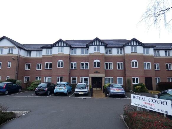 1 bedroom flat for sale in Royal Court, Birmingham Road ...