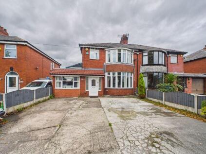 Hollinwood Avenue, Chadderton, Oldham, OL9