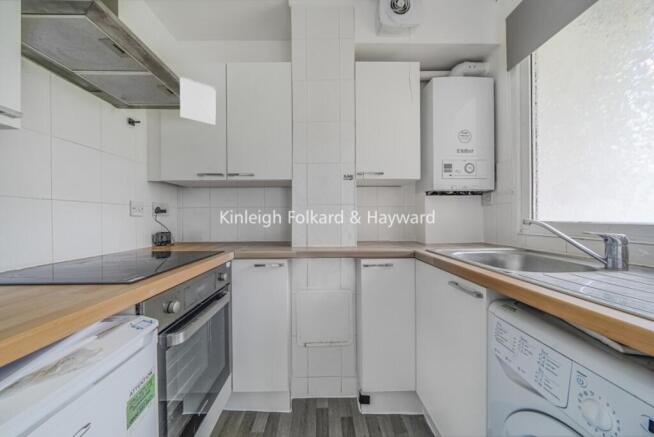 8dcf0406-8fb9-4c2f-8