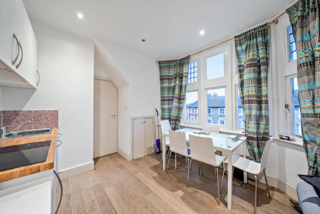 1393861-3-694ab46...