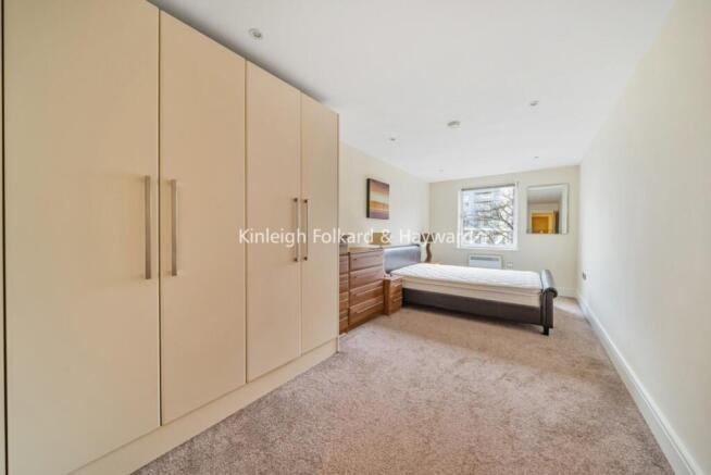 21e2f0c0-0655-4d48-b