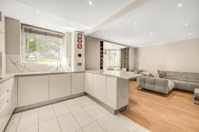 Kitchen 1