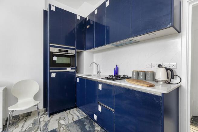 KFH_-_25b_Formosa_St