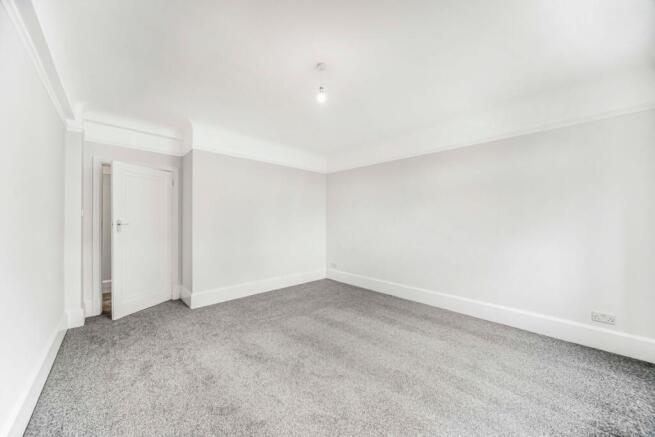 KFH_L__12_Grove_Hall