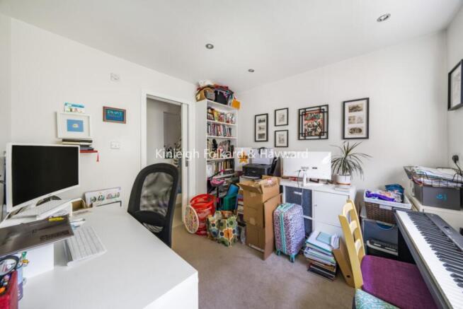 56c6345c-53f1-4c32-a