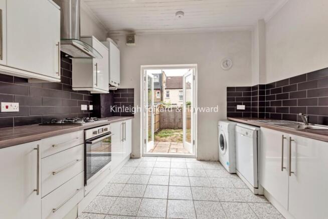 af8905d4-ce5b-4fd0-9