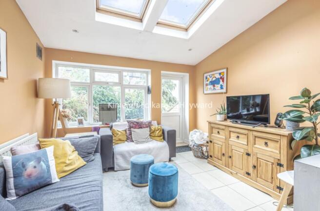 9a69a638-c027-4826-8