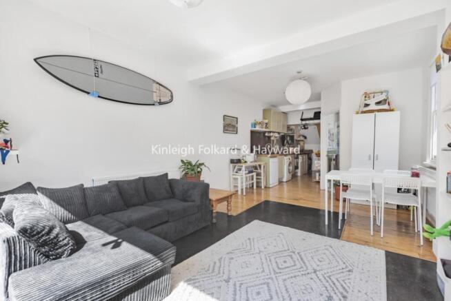 b8b4ff25-7a9d-40ee-b