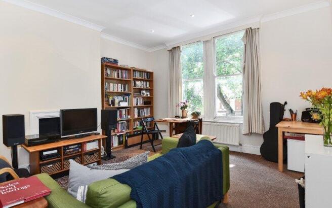 5b1e267b3f522-t-3026