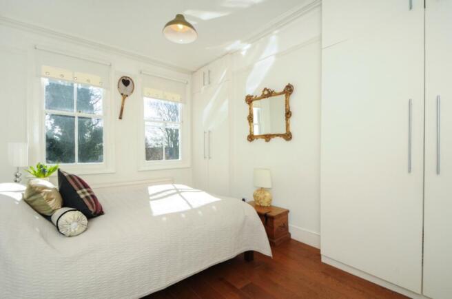 Bed1