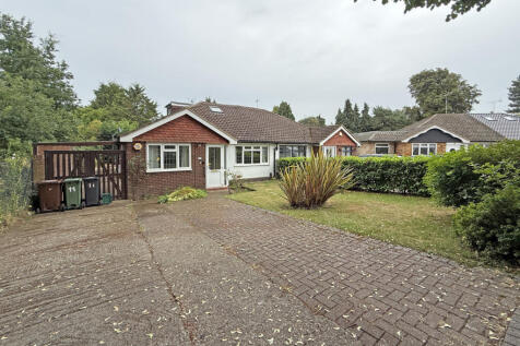 Chelwood Close,  Epsom, KT17