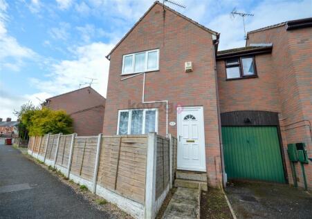 Ringer Lane, Clowne, Chesterfield, S43