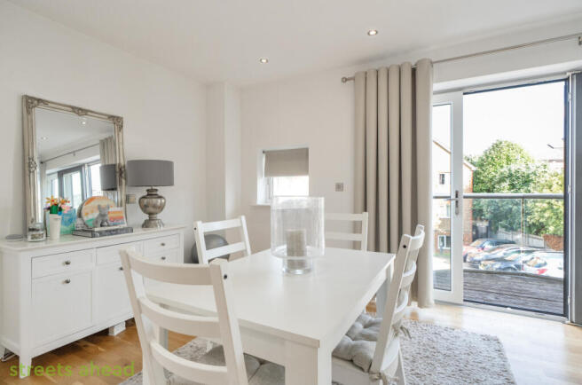 db82fe35-a38b-4b4...