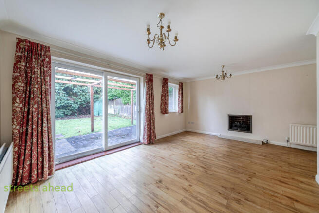 5cdff9cf-e0a9-484...