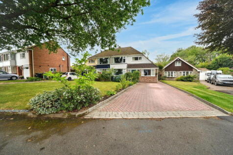 Pine Walk, Pedmore, Stourbridge, DY9 7JN