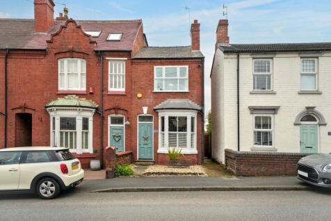 Bridgnorth Road, Wollaston, Stourbridge, DY8 3PB