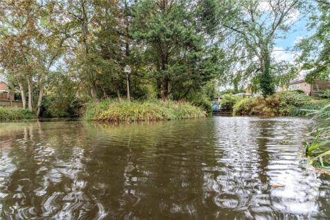 Oaklands Close, Braintree, Essex, CM77