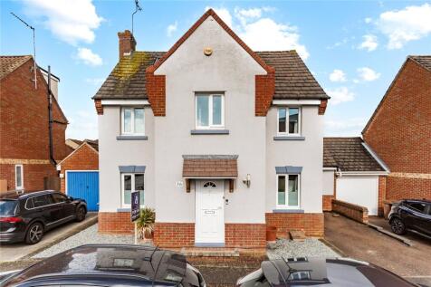 Stanley Rise, Chelmer Village, Chelmsford, Essex, CM2