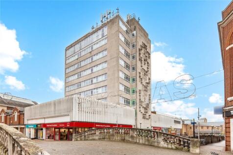 Canside, Meadow Walk, Chelmsford, CM1