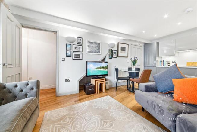 Vicarage-Mews-17.jpg