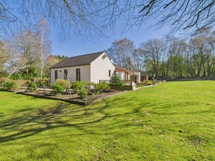 Birkswood Cottage, Stravenhouse Road, Law ML8 5HH