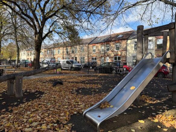 Call 02920 668585 to secure your viewing _20