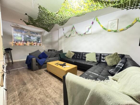 Lrg_thumbnail_IMG_3631